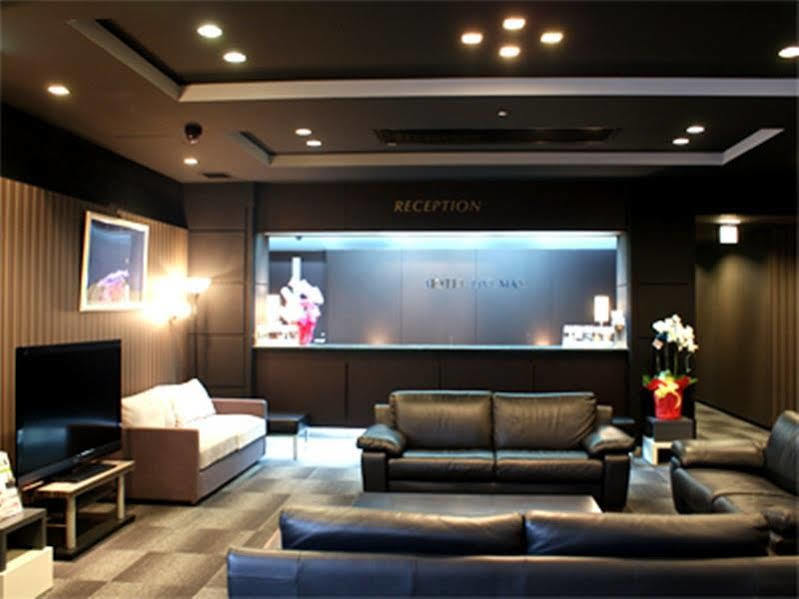 Hotel Livemax Budget Hiratsuka Ekimae Exterior foto